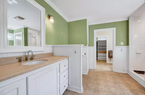 Bath - 300 E 2nd St, Kenly, NC 27542 photo 2 of 3