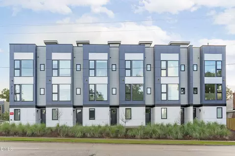 712 Edenton St #102, Raleigh, NC 27601