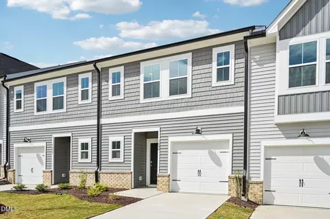 207 N Stonemill Trl, Wilsons Mills, NC 27520