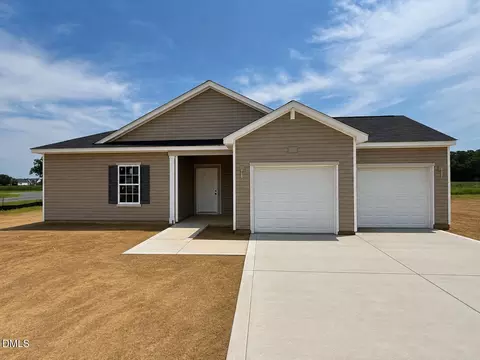200 Piper Pointe Dr, Pikeville, NC 27863