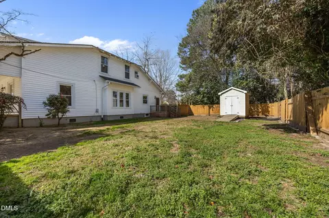 Exterior - 514 S 5th St, Smithfield, NC 27577 photo 9 of 10
