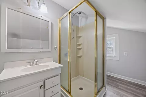 Bath - 514 S 5th St, Smithfield, NC 27577 photo 3 of 3