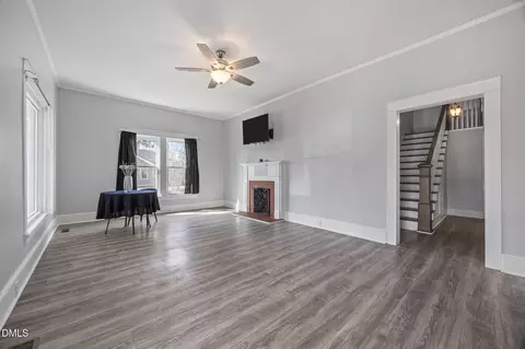 Living - 514 S 5th St, Smithfield, NC 27577 photo 3 of 4