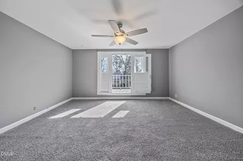 Bedroom - 514 S 5th St, Smithfield, NC 27577 photo 3 of 7
