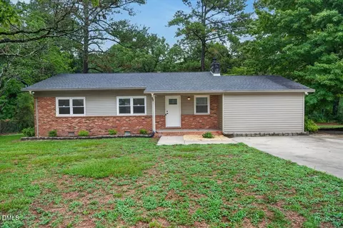 55 Medical Center Rd, Lillington, NC 27546