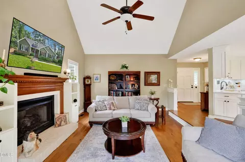 828 Joyner Ct, Wake Forest, NC 27587 photo 9