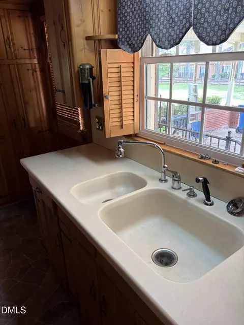 1206 E Cumberland St, Dunn, NC 28334 photo 37