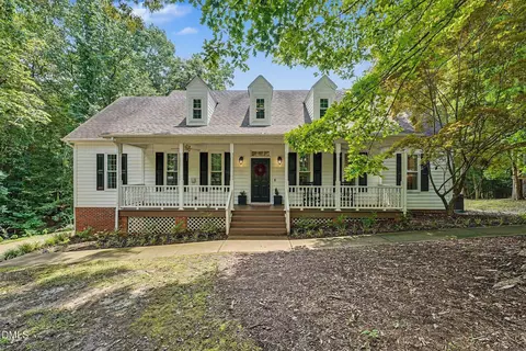 6233 Hilbert Ridge Dr, Holly Springs, NC 27540