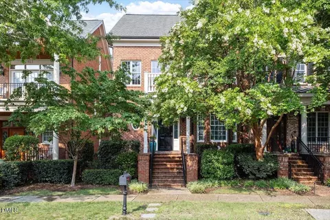 307 Circle Park Pl, Chapel Hill, NC 27517