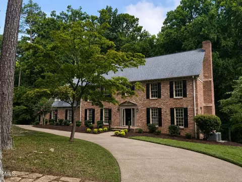 2404 Beechview Ct, Raleigh, NC 27615