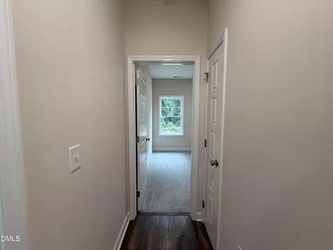 Entry Way - 1730 Walnut Run Dr, Deep Run, NC 28525 photo 3 of 4