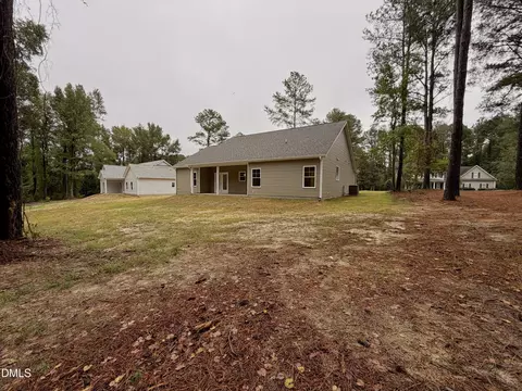 Exterior - 1730 Walnut Run Dr, Deep Run, NC 28525 photo 7 of 10