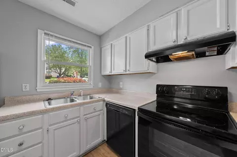 Kitchen - 4425 Roller Ct, Raleigh, NC 27604 photo 2 of 3