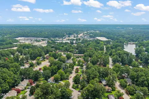 View/Area - 4425 Roller Ct, Raleigh, NC 27604 photo 5 of 6
