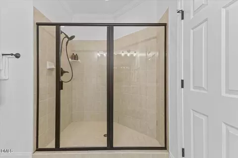 Bath - 618 Canvas Dr, Wake Forest, NC 27587 photo 2 of 8