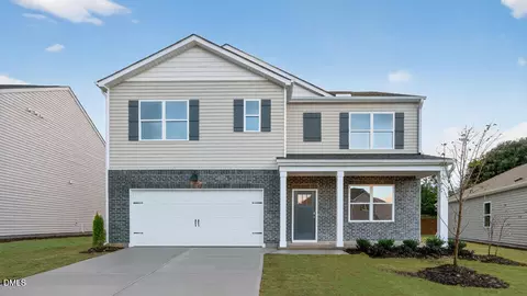 65 Green Laurel Dr, Angier, NC 27501