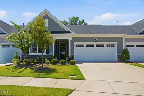 1129 Surveyor Dr, Durham, NC 27703