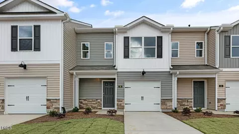 67 Bee Garden Ct, Angier, NC 27501