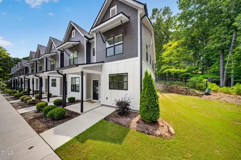 5631 Johnson Woods Ct, Raleigh, NC 27609