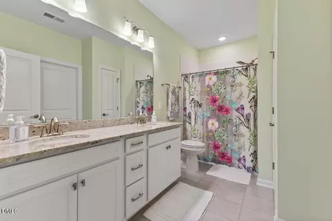 Bath - 1118 Morrison Dr, Durham, NC 27703 photo 1 of 6
