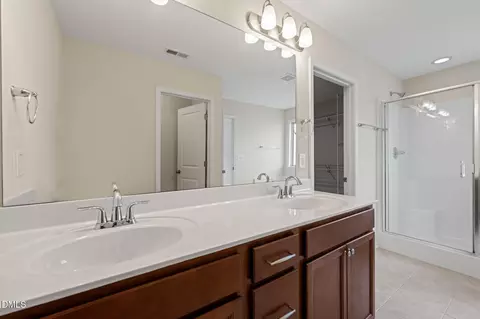 Bath - 107 White Burley Ct, Durham, NC 27703 photo 2 of 3