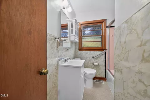 Bath - 721 Wait Ave, Wake Forest, NC 27587 photo 3 of 3