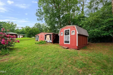 Exterior - 721 Wait Ave, Wake Forest, NC 27587 photo 5 of 11