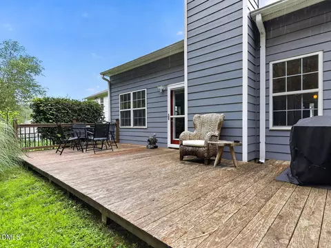 Exterior - 536 Crossview Ln, Durham, NC 27703 photo 6 of 6