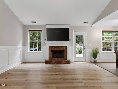 Living - 536 Crossview Ln, Durham, NC 27703 photo 2 of 3