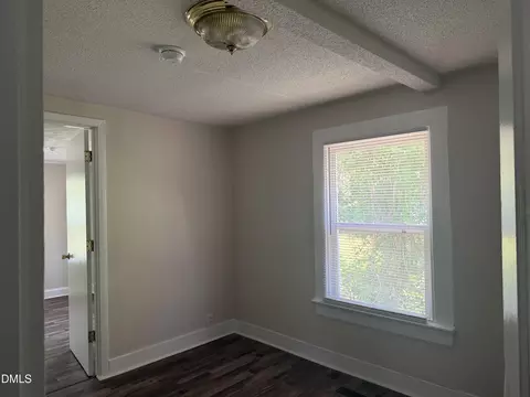 511 E Woodall St, Smithfield, NC 27577 photo 3