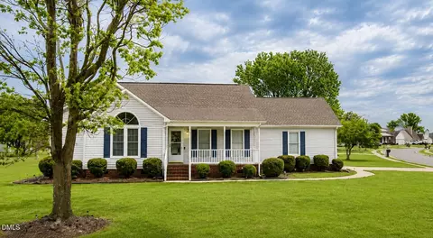 200 Woodcroft Dr, Goldsboro, NC 27534