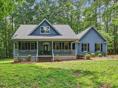 10 Sourwood Ln, Pittsboro, NC 27312