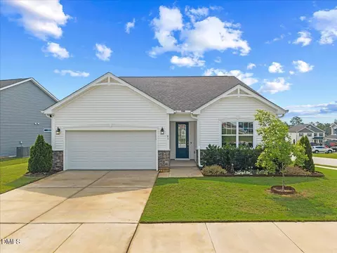 83 Cottonseed Ln, Fuquay Varina, NC 27526