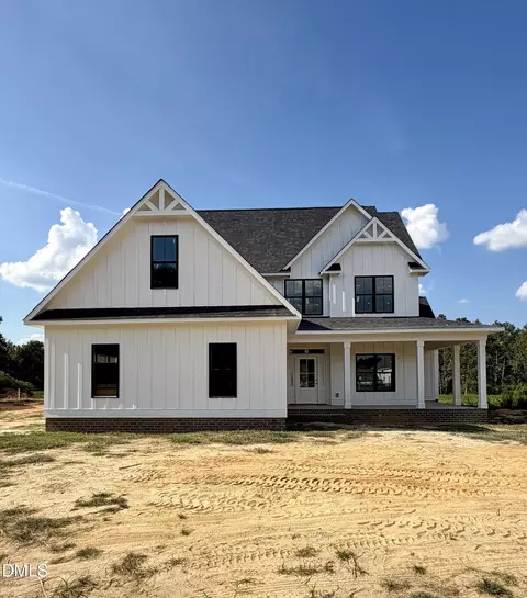 6645 River Rd, Fuquay Varina, NC 27526