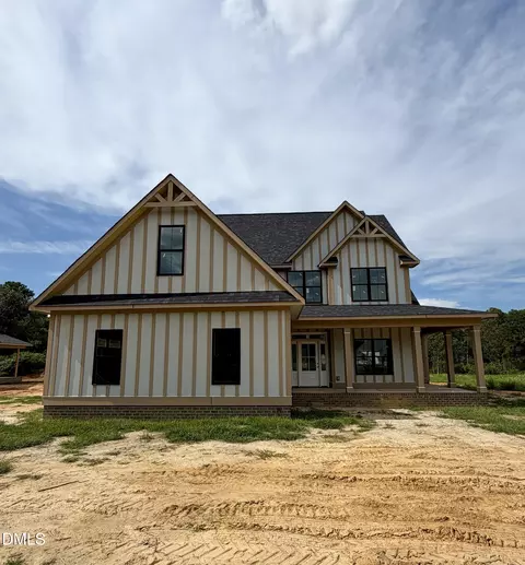 6645 River Rd, Fuquay Varina, NC 27526