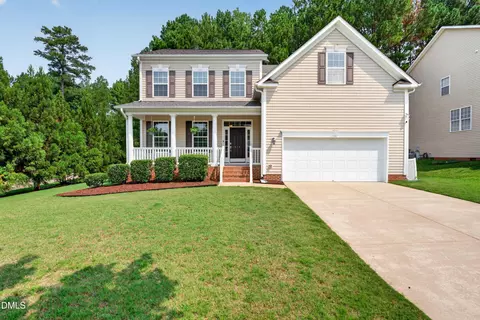 216 Magnolia Meadow Way, Holly Springs, NC 27540