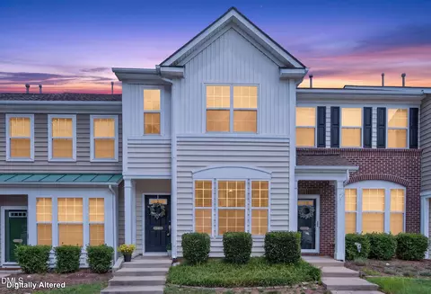 5316 Crescentview Pkwy, Raleigh, NC 27606