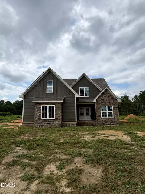 6663 River Rd, Fuquay Varina, NC 27526