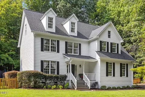 87 Danning Dr, Chapel Hill, NC 27516