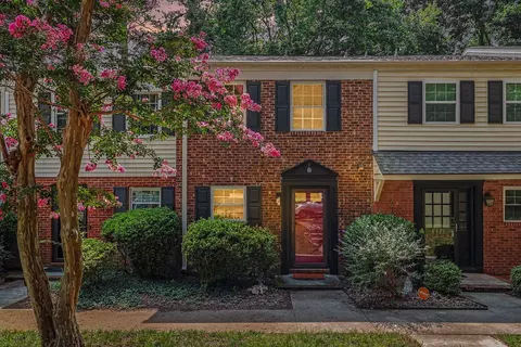 6369 New Market Way, Raleigh, NC 27615