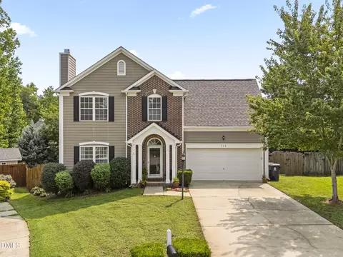 116 Crabwall Ct, Holly Springs, NC 27540
