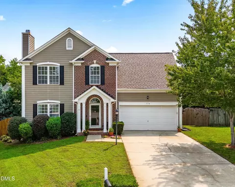 116 Crabwall Ct, Holly Springs, NC 27540