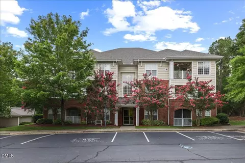 833 Providence Glen Dr, Chapel Hill, NC 27514