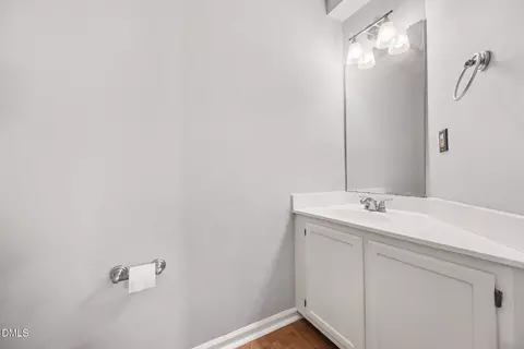 Bath - 4 Brightleaf Ct, Durham, NC 27713 photo 1 of 3