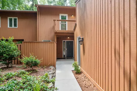 4403 Shadetree Ct, Raleigh, NC 27613