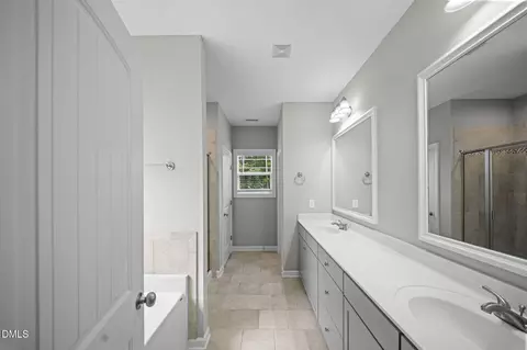 Entry Way - 159 Thunder Ridge Dr, Garner, NC 27529 photo 3 of 6