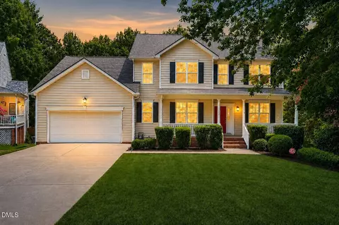 117 Aldeburgh Ct, Holly Springs, NC 27540