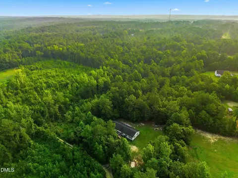 62 Sylvan Ln, Cameron, NC 28326