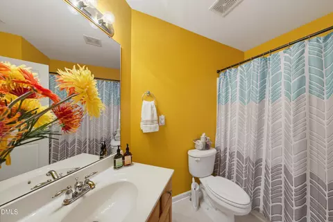 Bath - 8036 Smith Rd, Apex, NC 27539 photo 7 of 7