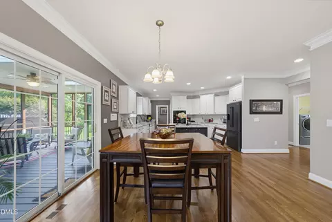 Dining - 8036 Smith Rd, Apex, NC 27539 photo 4 of 5